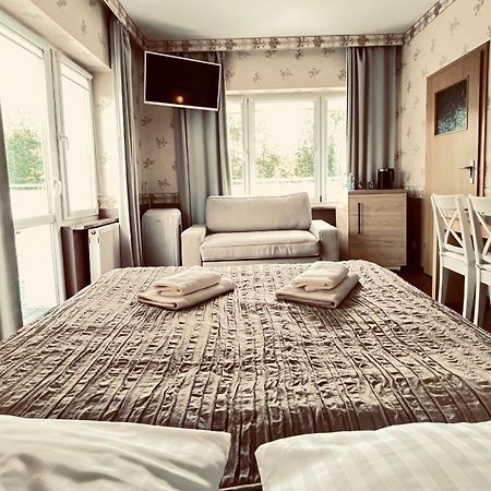 Hotel Bellevue Хажуковы Номер фото